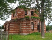 Руины Рождественского собора бывшего Ригодищенского женского монастыря. Тверская область, Бологовский район.