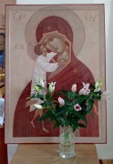 Храмовый образ в интерьере церкви иконы Божией Матери Взыскание Погибших в Перово в Москве.