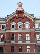 ����� ����� ������ ������� ������� ��������� �������� � ���������� � �����-����������. �� ������� ����� ���������� ������� ����� ���������.