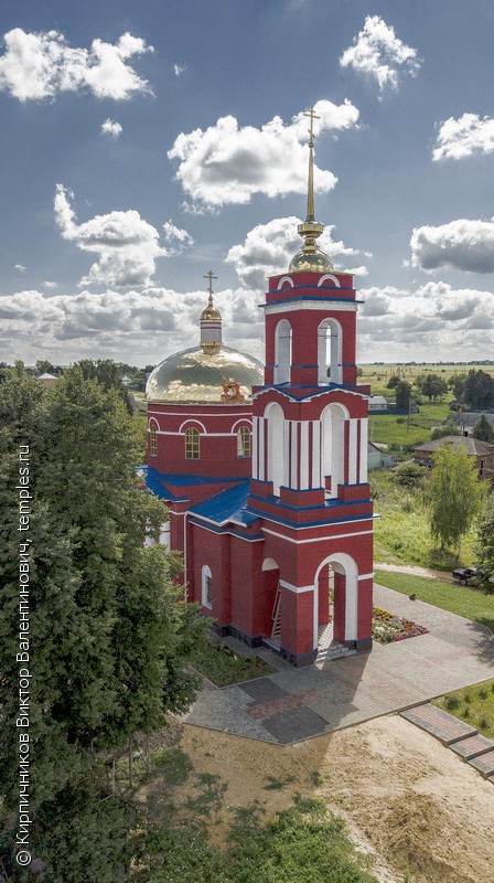 www.temples.ru/private/f000528/528_0281737b.jpg