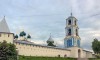 Колокольня с церковью Гавриила Архангела Никитского монастыря в Никитской слободе Переславского района Ярославской области.